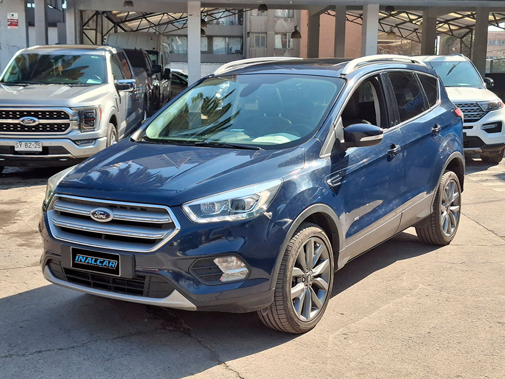 FORD ESCAPE TITANIUM 4X4 2.0 AUT